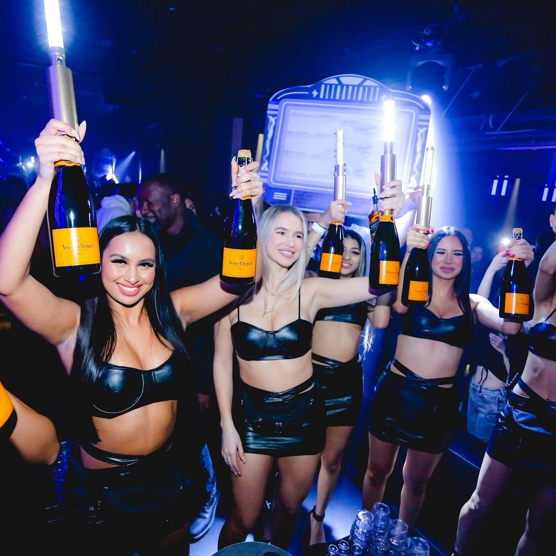Ultra Violet Best Clubs in Toronto